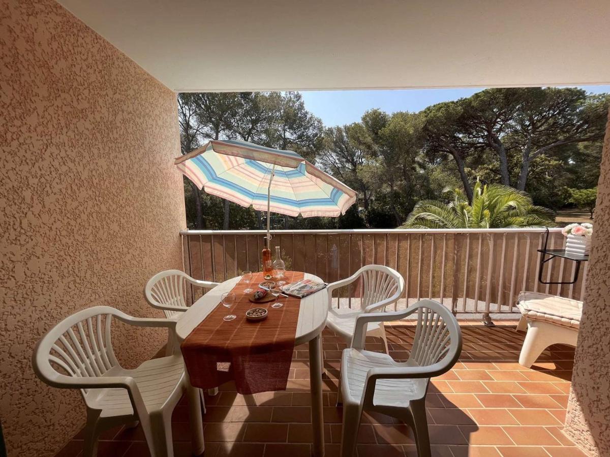 Appartement 2 Pieces Avec Terrasse Et Parking A 400M De La Plage - Saint Aygulf - Fr-1-226A-88 エクステリア 写真